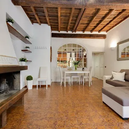 شقة Arenula Luxury