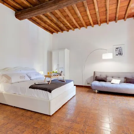 Arenula Luxury * روما