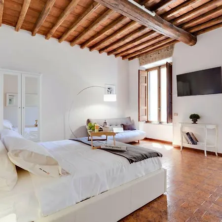 شقة Arenula Luxury *