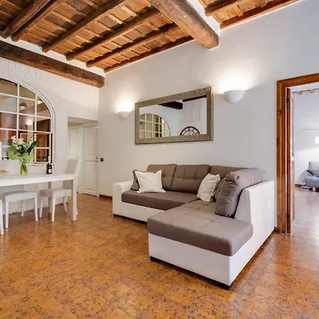 شقة Arenula Luxury