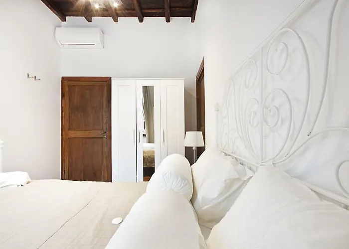 Daire Arenula Luxury Roma