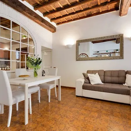 Arenula Luxury Apartment